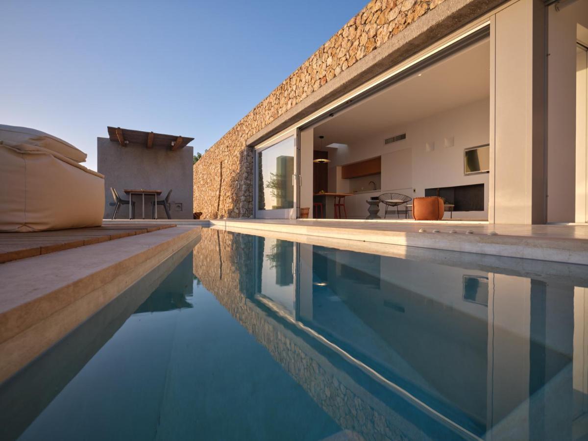 Santorini Heights Apartment Pyrgos Kallistis Exterior photo