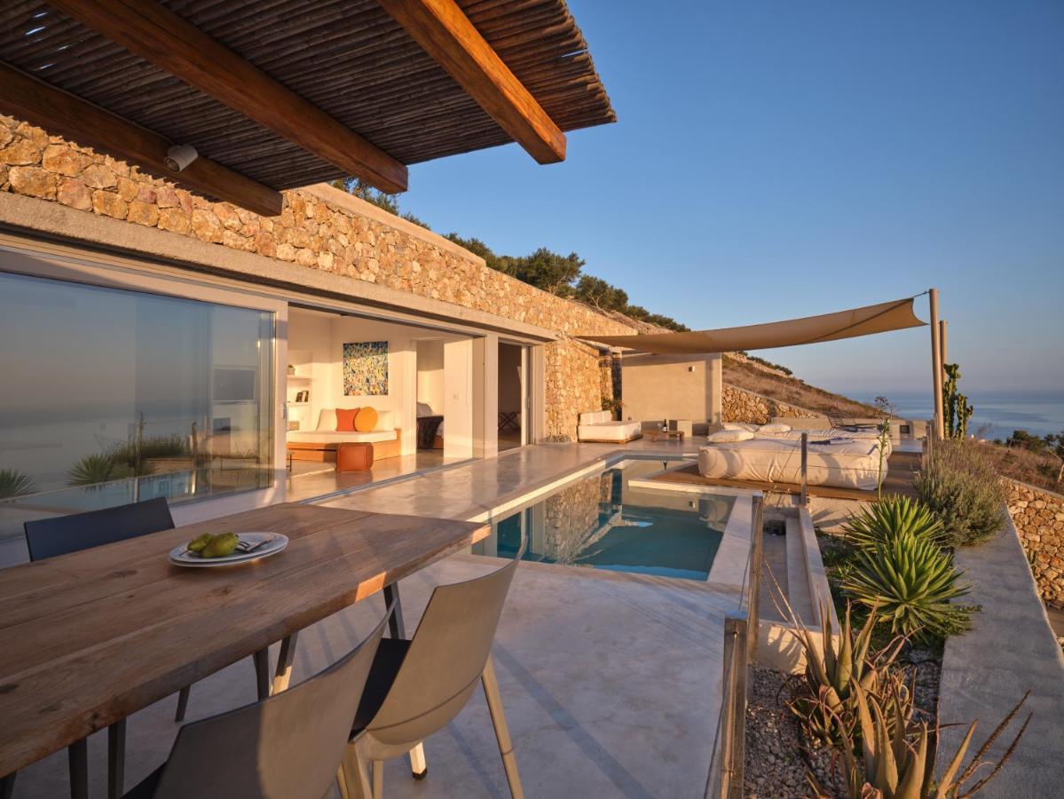 Santorini Heights Apartment Pyrgos Kallistis Exterior photo