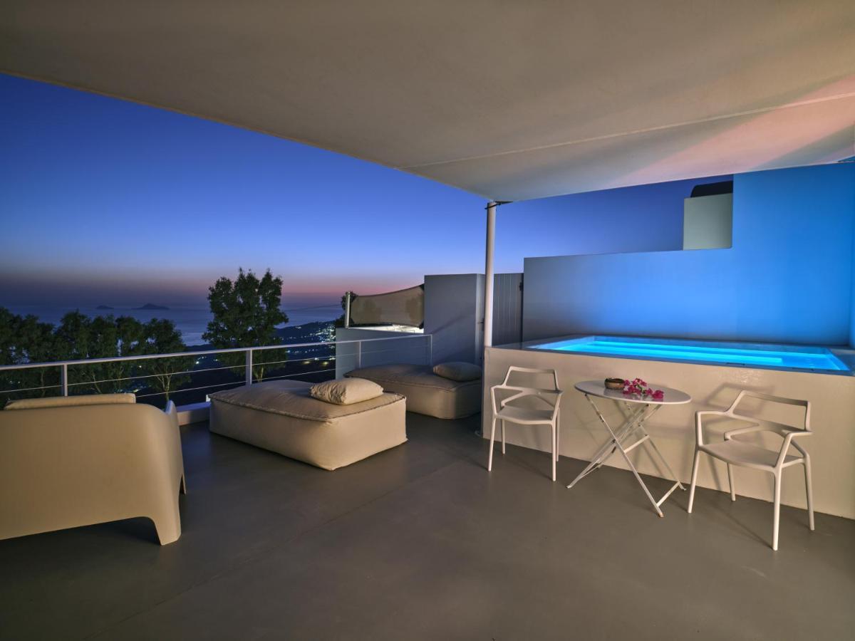 Santorini Heights Apartment Pyrgos Kallistis Exterior photo