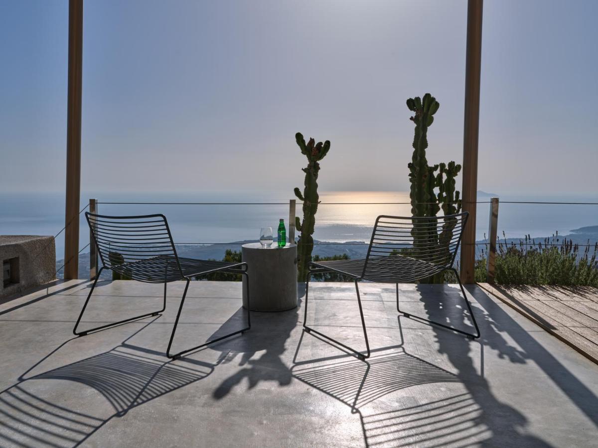 Santorini Heights Apartment Pyrgos Kallistis Exterior photo