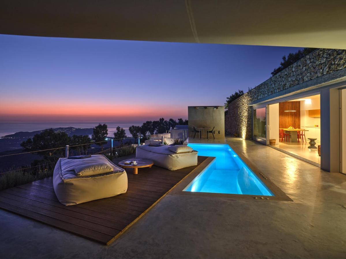Santorini Heights Apartment Pyrgos Kallistis Exterior photo