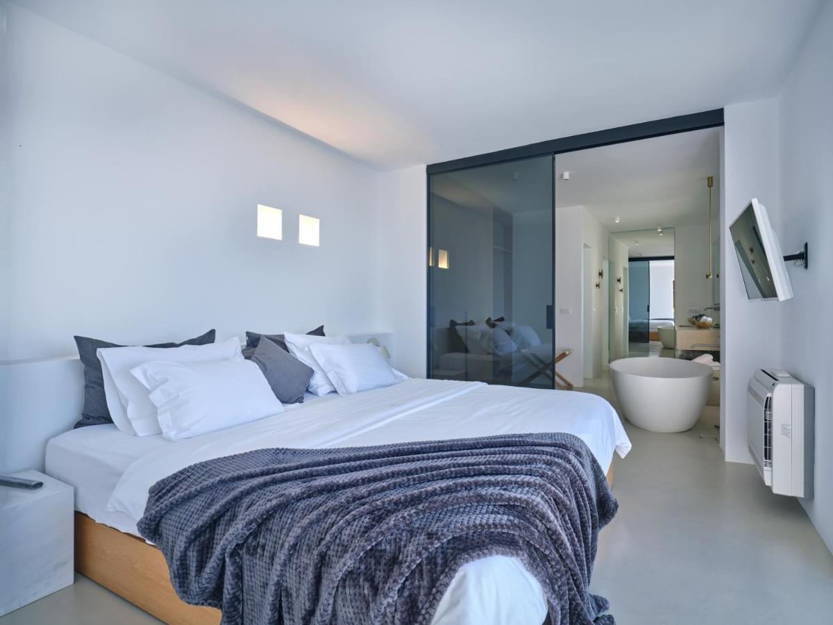 Santorini Heights Apartment Pyrgos Kallistis Exterior photo