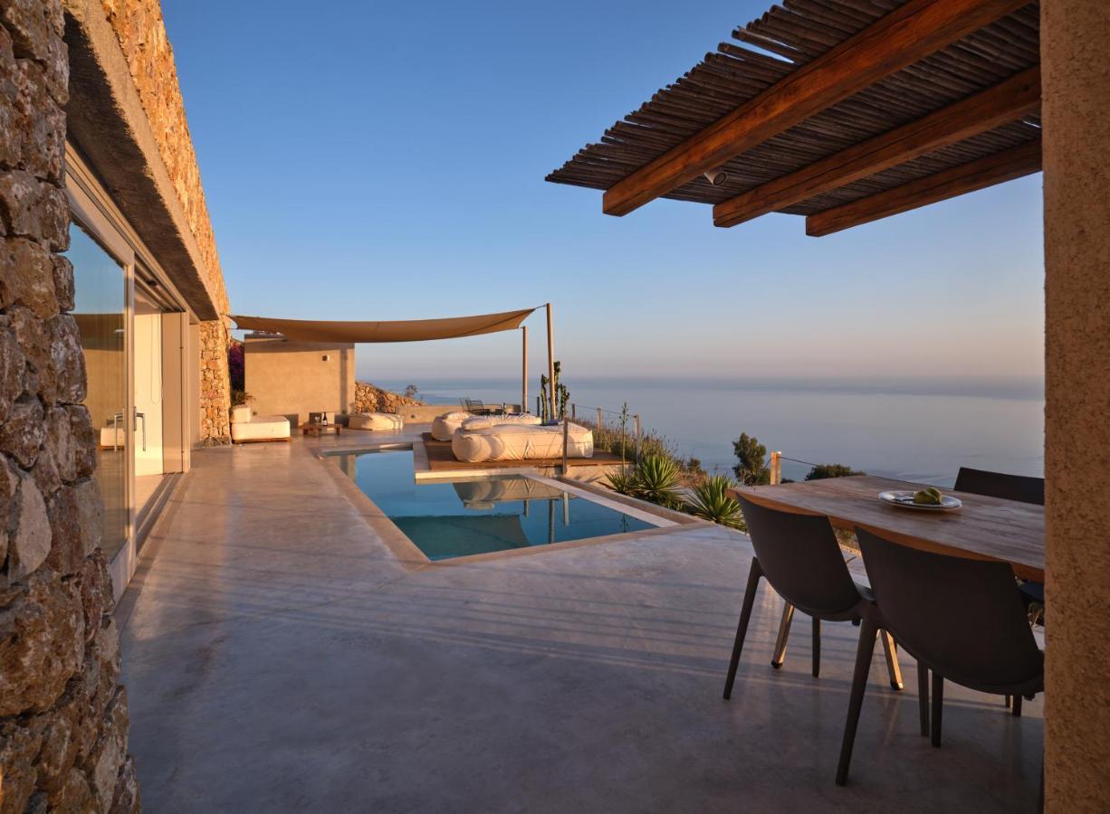 Santorini Heights Apartment Pyrgos Kallistis Exterior photo
